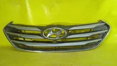 Решетка радиатора Hyundai Santa Fe