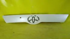 Накладка двери багажника toyota Highlander