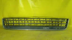 Решетка бампера центральная Volkswagen Touareg