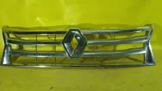 Решетка радиатора renault duster
