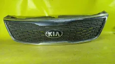 Решетка радиатора Kia Sorento