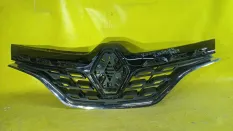 Решетка радиатора renault kaptur