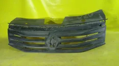 Решетка радиатора renault Logan