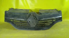 Решетка радиатора renault Logan