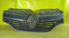 Решетка радиатора renault Logan
