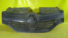 Решетка радиатора renault Logan
