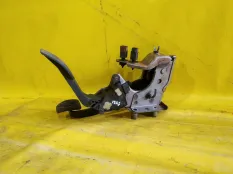 Педальный узел Nissan Juke