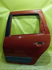 Дверь Renault Duster