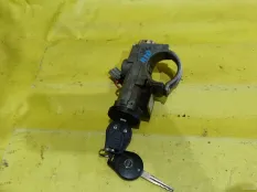 Замок зажигания Nissan Juke