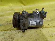 Компрессор кондиционера Renault Duster
