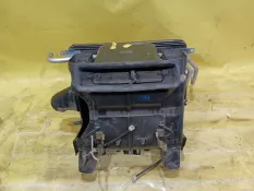 Корпус отопителя Mercedes E