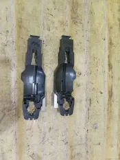 Кронштейн ручки Nissan Juke