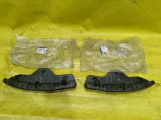 Кронштейн фары Ford Kuga