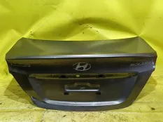 Крышка багажника Hyundai Solaris