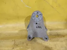 Кронштейн ДВС Audi Q7