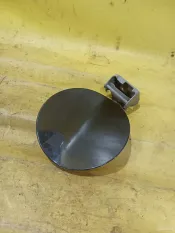 Лючок бензобака Suzuki Grand Vitara