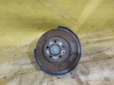 Кулак поворотный Audi A4