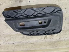 Накладка бампера Renault Sandero