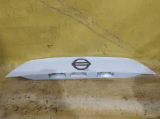 Накладка двери багажника Nissan Qashqai