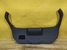 Обшивка двери багажника Ford Fiesta
