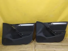 Обшивка двери Volkswagen Golf 6