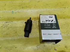 Насос омывателя Volkswagen Jetta