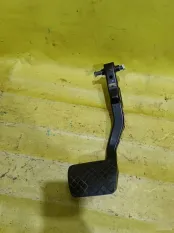 Педаль тормоза Audi Q5