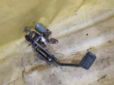 Педаль тормоза Cadillac SRX