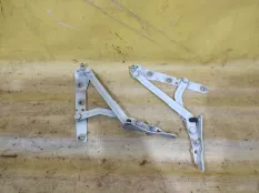 Петля крышки багажника Ford Focus 1