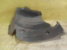 Подкрылок Mercedes E