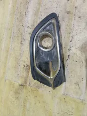 Решетка бампера Renault Logan 2