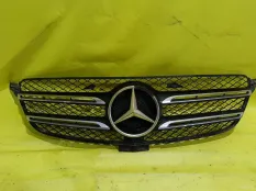 Решетка радиатора Mercedes M