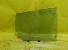 Стекло двери Nissan Note
