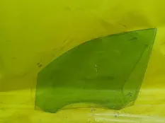 Стекло двери Audi Q5