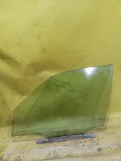 Стекло двери Mercedes C