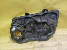 Стеклоподъемник Volvo S60