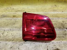 Фонарь внутренний Volkswagen Tiguan
