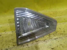 Фонарь внутренний Subaru Impreza