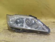 Фара Toyota Camry