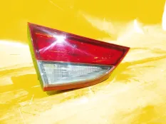 Фонарь внутренний Hyundai Elantra