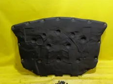 Шумоизоляция капота BMW 5