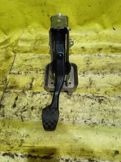 Педаль тормоза МКПП Volkswagen Tiguan