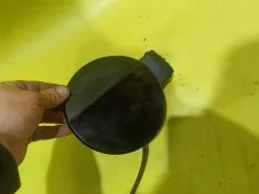 Лючок бензобака Volkswagen Passat