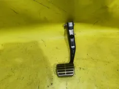 Педаль тормоза Volkswagen Passat