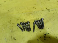 Болт головки блока цилиндров Chevrolet Camaro