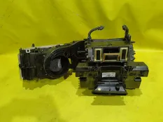 Корпус отопителя audi A4