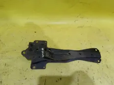 Кронштейн замка капота nissan teana