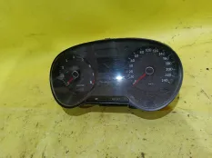 Панель приборов Volkswagen polo