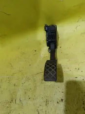 Педаль газа Volkswagen polo