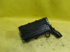 Корпус воздушного фильтра Volkswagen polo